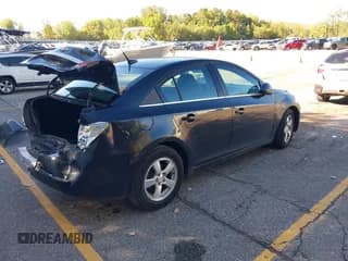 ✅ 2012 Chevrolet Cruze 1LT • VIN: 1G1PF5SC2C7387396 • Лот: 43401730. Опубликован ранее на IAAI с пробегом 137 692 миль. Бесплатный доступ к архиву аукционных продаж из США и подробный отчёт об истории автомобиля на DreamBid. Изображение 4.