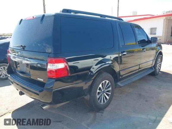 ✅ 2017 Ford Expedition Max XLT • VIN: 1FMJK1HT4HEA08227 • Лот: 42045918. Опубликован ранее на IAAI с пробегом 147 025 миль. Бесплатный доступ к архиву аукционных продаж из США и подробный отчёт об истории автомобиля на DreamBid. Изображение 4.