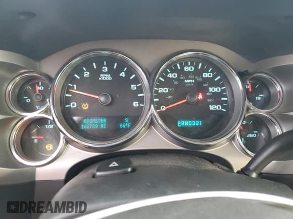 ✅ 2009 Chevrolet Silverado 1500 LT • VIN: 1GCEC29J59Z250055 • Lot: 91258965. Wystawiony na Copart z przebiegiem 166 789 mil. Bezpłatny archiwum sprzedaży aukcyjnych z USA i szczegółowy raport historii pojazdu na DreamBid. Zdjęcie 9.