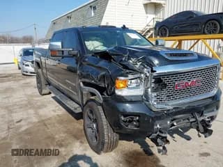 ✅ 2017 GMC Sierra 2500HD Denali • VIN: 1GT12UEY4HF248314 • Лот: 42013534. Опубликован ранее на IAAI с пробегом 236 218 миль. Бесплатный доступ к архиву аукционных продаж из США и подробный отчёт об истории автомобиля на DreamBid. Изображение 1.