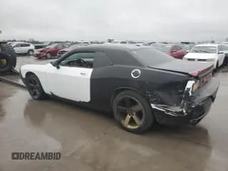 ✅ 2010 Dodge Challenger R/T Classic • VIN: 2B3CJ5DT3AH265148 • Lot: 73105254. Wystawiony na Copart z przebiegiem 146 473 mil. Bezpłatny archiwum sprzedaży aukcyjnych z USA i szczegółowy raport historii pojazdu na DreamBid. Zdjęcie 2.