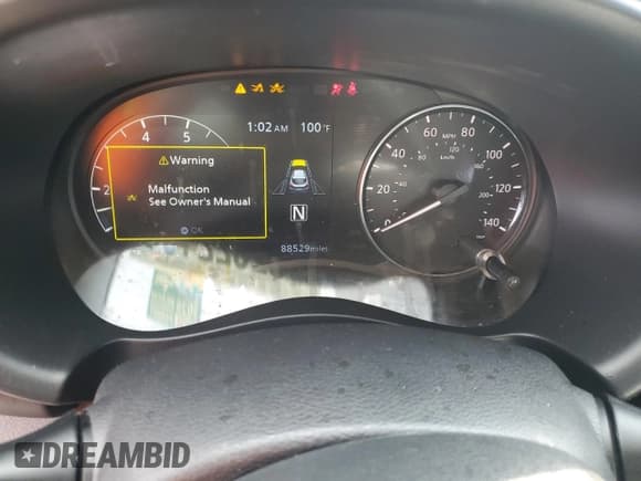 ✅ 2021 Nissan Kicks SR • VIN: 3N1CP5DVXML519497 • Лот: 82622135. Опубликован ранее на Copart с пробегом 88 529 миль. Бесплатный доступ к архиву аукционных продаж из США и подробный отчёт об истории автомобиля на DreamBid. Изображение 9.