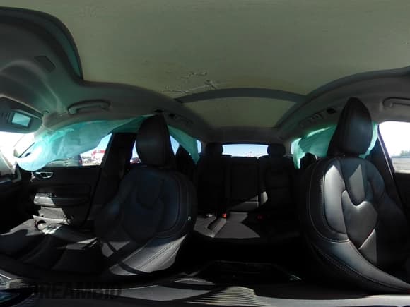 ✅ 2022 Volvo XC60 Inscription • VIN: YV4062RL2N1065356 • Lot: 41989735. Listed on IAAI with 17,013 mi. Free auction sales archive from the USA and detailed vehicle history report at DreamBid. Image 20.