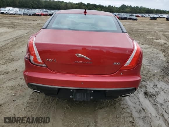 ✅ 2016 Jaguar XJ Portfolio • VIN: SAJWA2G72G8V90947 • Lot: 69762385. Listed on Copart with 76,958 mi. Free auction sales archive from the USA and detailed vehicle history report at DreamBid. Image 6.