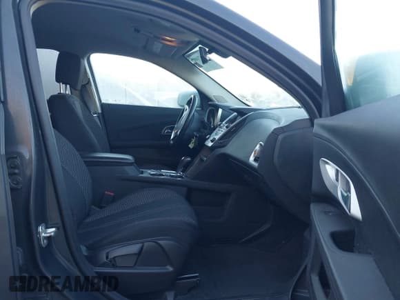 ✅ 2017 Chevrolet Equinox LT • VIN: 2GNFLFEK6H6302367 • Lot: 43471002. Wystawiony na IAAI z przebiegiem 84 640 mil. Bezpłatny archiwum sprzedaży aukcyjnych z USA i szczegółowy raport historii pojazdu na DreamBid. Zdjęcie 5.