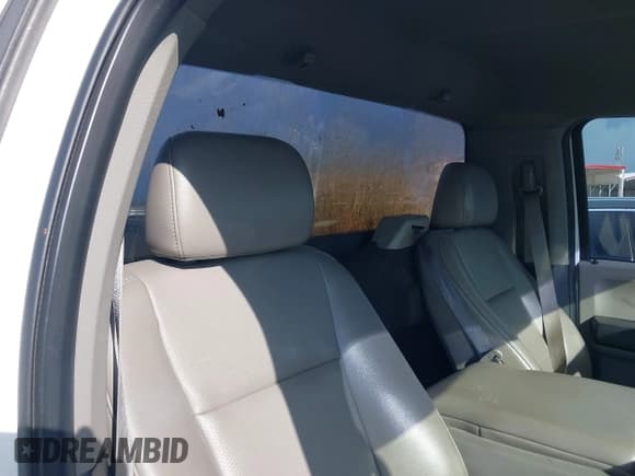 ✅ 2019 Ford F-150 XL • VIN: 1FTMF1CB3KKD35652 • Lot: 42463370. Listed on IAAI with 96,129 mi. Free auction sales archive from the USA and detailed vehicle history report at DreamBid. Image 8.