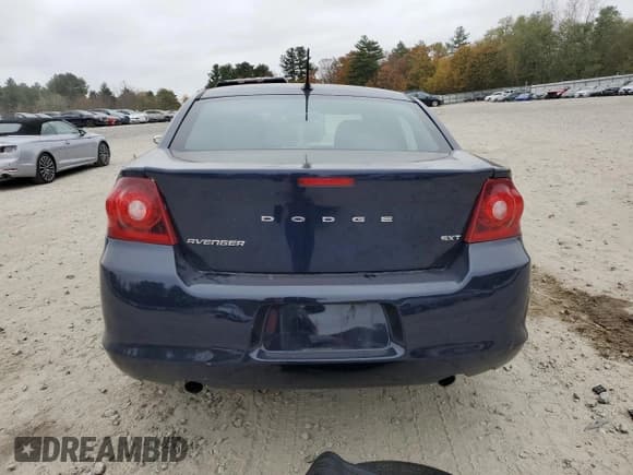 ✅ 2013 Dodge Avenger SXT • VIN: 1C3CDZCG0DN586288 • Lot: 90565205. Listed on Copart with 145,879 mi. Free auction sales archive from the USA and detailed vehicle history report at DreamBid. Image 6.
