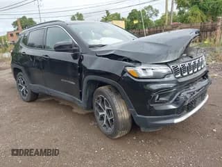 ✅ 2024 Jeep Compass Limited • VIN: 3C4NJDCN8RT106794 • Lot: 43142203. Wystawiony na IAAI z przebiegiem 17 639 mil. Bezpłatny archiwum sprzedaży aukcyjnych z USA i szczegółowy raport historii pojazdu na DreamBid. Zdjęcie 1.