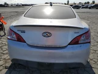 ✅ 2012 Hyundai Genesis Coupe 2.0T • VIN: KMHHT6KD8CU072005 • Lot: 62355765. Wystawiony na Copart z przebiegiem 224 484 mil. Bezpłatny archiwum sprzedaży aukcyjnych z USA i szczegółowy raport historii pojazdu na DreamBid. Zdjęcie 6.