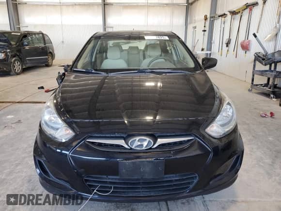 2012 Hyundai Accent GLS с VIN KMHCT4AE2CU074230, выставлен на аукционе Copart как лот 82262825 с пробегом 61 892 миль миль и Списание • Salvage title. История ставок и продаж доступна на DreamBid. Изображение 5.