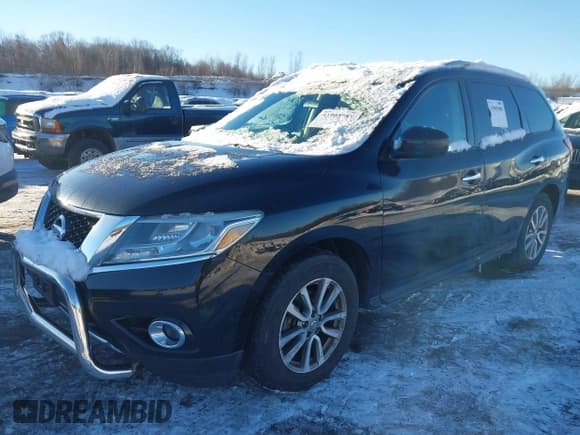 ✅ 2014 Nissan Pathfinder SL • VIN: 5N1AR2MM9EC730316 • Lot: 43905988. Listed on IAAI with 127,561 mi. Free auction sales archive from the USA and detailed vehicle history report at DreamBid. Image 2.