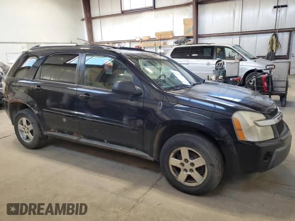 2005 Chevrolet Equinox LT с VIN 2CNDL63F356176076, выставлен на аукционе Copart как лот 76069354 с пробегом 271 859 миль миль и Списание • Salvage title. История ставок и продаж доступна на DreamBid. Изображение 4.
