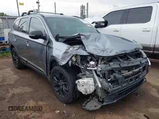 2018 Mitsubishi Outlander SE with VIN JA4AD3A36JZ054056, listed as a IAAI auction lot 42489296 with 98,200 mi miles and . Bid and sale history available at DreamBid. Image 1.