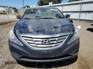 ✅ 2013 Hyundai Sonata SE • VIN: 5NPEC4AC3DH599451 • Lot: 65423334. Listed on Copart with 92,516 mi. Free auction sales archive from the USA and detailed vehicle history report at DreamBid. Image 5.