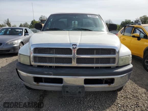 ✅ 2002 Dodge 2500 • VIN: 3B7KC23Z92M269720 • Lot: 81966685. Listed on Copart with 231,289 mi. Free auction sales archive from the USA and detailed vehicle history report at DreamBid. Image 5.