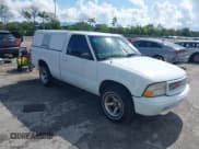 ✅ 2002 GMC Sonoma SLS • VIN: 1GTCS14W028174053 • Лот: 42573464. Опубликован ранее на IAAI с пробегом 185 563 миль. Бесплатный доступ к архиву аукционных продаж из США и подробный отчёт об истории автомобиля на DreamBid. Изображение 1.