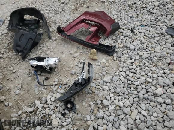 2017 Subaru Forester Premium with VIN JF2SJGECXHH584620, listed as a Copart auction lot 53566635 with 100,706 mi miles and Clean title. Bid and sale history available at DreamBid. Image 13.