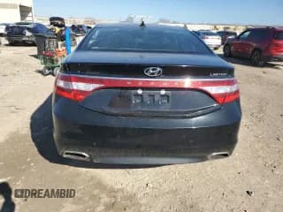 ✅ 2017 Hyundai Azera Limited • VIN: KMHFH4JG9HA581134 • Лот: 49957615. Опубликован ранее на Copart с пробегом Не указан. Бесплатный доступ к архиву аукционных продаж из США и подробный отчёт об истории автомобиля на DreamBid. Изображение 6.