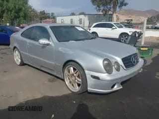 ✅ 2000 Mercedes-Benz CLK 320/430 • VIN: WDBLJ65G7YF157342 • Lot: 43689025. Wystawiony na IAAI z przebiegiem 98 430 mil. Bezpłatny archiwum sprzedaży aukcyjnych z USA i szczegółowy raport historii pojazdu na DreamBid. Zdjęcie 1.