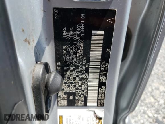 ✅ 2008 Toyota 4Runner Limited • VIN: JTEZU17R78K010266 • Lot: 69607955. Listed on Copart with 205,908 mi. Free auction sales archive from the USA and detailed vehicle history report at DreamBid. Image 13.