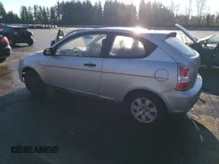 ✅ 2009 Hyundai Accent Auto GS • VIN: KMHCM36C89U142148 • Лот: 83156304. Опубликован ранее на Copart с пробегом 105 534 миль. Бесплатный доступ к архиву аукционных продаж из США и подробный отчёт об истории автомобиля на DreamBid. Изображение 2.