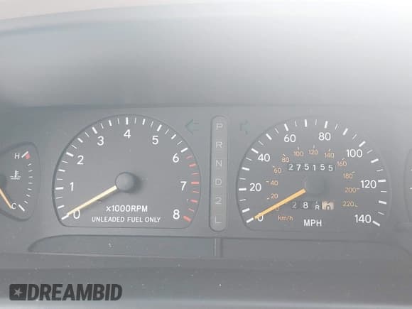 ✅ 1996 Toyota Avalon XL • VIN: 4T1BF12B2TU118104 • Lot: 43041999. Listed on IAAI with 275,155 mi. Free auction sales archive from the USA and detailed vehicle history report at DreamBid. Image 7.