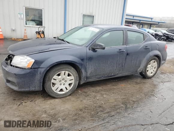 ✅ 2013 Dodge Avenger SE • VIN: 1C3CDZAB5DN729744 • Lot: 84100044. Wystawiony na Copart z przebiegiem 106 178 mil. Bezpłatny archiwum sprzedaży aukcyjnych z USA i szczegółowy raport historii pojazdu na DreamBid. Zdjęcie 1.