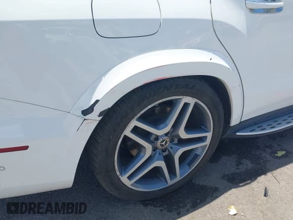 ✅ 2017 Mercedes-Benz GLS 550 • VIN: 4JGDF7DE5HA925017 • Lot: 42781750. Listed on IAAI with Not provided. Free auction sales archive from the USA and detailed vehicle history report at DreamBid. Image 6.