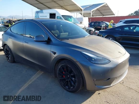 ✅ 2022 Tesla Model Y Performance • VIN: 7SAYGDEF6NF511484 • Lot: 43528941. Listed on IAAI with 88,929 mi. Free auction sales archive from the USA and detailed vehicle history report at DreamBid. Image 1.