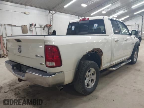 ✅ 2009 Dodge 1500 TRX • VIN: 1D3HV18P29S803669 • Lot: 42745881. Wystawiony na IAAI z przebiegiem 162 365 mil. Bezpłatny archiwum sprzedaży aukcyjnych z USA i szczegółowy raport historii pojazdu na DreamBid. Zdjęcie 4.