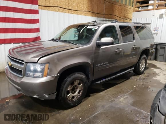 ✅ 2012 Chevrolet Suburban LT • VIN: 1GNSKJE76CR248887 • Lot: 80334854. Wystawiony na Copart z przebiegiem Nie podano. Bezpłatny archiwum sprzedaży aukcyjnych z USA i szczegółowy raport historii pojazdu na DreamBid. Zdjęcie 1.