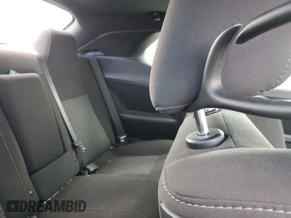 ✅ 2023 Dodge Challenger GT • VIN: 2C3CDZKG6PH659226 • Lot: 43019885. Wystawiony na Copart z przebiegiem 39 636 mil. Bezpłatny archiwum sprzedaży aukcyjnych z USA i szczegółowy raport historii pojazdu na DreamBid. Zdjęcie 10.