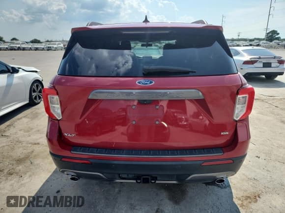 ✅ 2022 Ford Explorer XLT • VIN: 1FMSK7DH0NGA08895 • Lot: 80514805. Wystawiony na Copart z przebiegiem 149 549 mil. Bezpłatny archiwum sprzedaży aukcyjnych z USA i szczegółowy raport historii pojazdu na DreamBid. Zdjęcie 6.