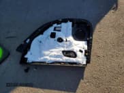 ✅ 2019 Chevrolet Impala LT • VIN: 2G11Z5S37K9103402 • Лот: 76057874. Опубликован ранее на Copart с пробегом 180 395 миль. Бесплатный доступ к архиву аукционных продаж из США и подробный отчёт об истории автомобиля на DreamBid. Изображение 14.