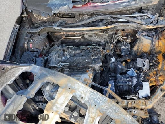 ✅ 2018 Toyota RAV4 SE • VIN: 2T3JFREV8JW714418 • Лот: 70468105. Опубликован ранее на Copart с пробегом Не указан. Бесплатный доступ к архиву аукционных продаж из США и подробный отчёт об истории автомобиля на DreamBid. Изображение 11.