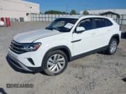 ✅ 2021 Volkswagen Atlas SE • VIN: 1V2WE2CA7MC227278 • Lot: 43285584. Wystawiony na IAAI z przebiegiem 52 758 mil. Bezpłatny archiwum sprzedaży aukcyjnych z USA i szczegółowy raport historii pojazdu na DreamBid. Zdjęcie 2.