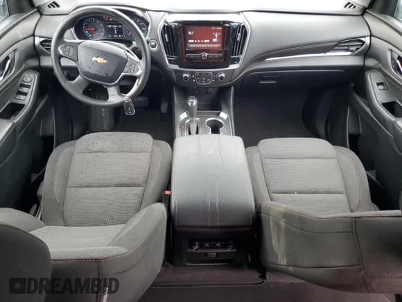 ✅ 2019 Chevrolet Traverse LS • VIN: 1GNERFKW8KJ295899 • Lot: 69132104. Wystawiony na Copart z przebiegiem 91 530 mil. Bezpłatny archiwum sprzedaży aukcyjnych z USA i szczegółowy raport historii pojazdu na DreamBid. Zdjęcie 8.