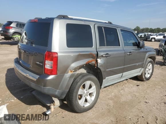 ✅ 2012 Jeep Patriot Limited • VIN: 1C4NJPCB1CD514672 • Lot: 86945554. Listed on Copart with 133,849 mi. Free auction sales archive from the USA and detailed vehicle history report at DreamBid. Image 3.