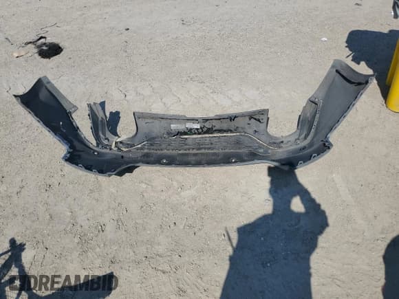 ✅ 2021 Audi RS 5 Sportback • VIN: WUAAWCF54MA903147 • Лот: 71985845. Опубликован ранее на Copart с пробегом 91 747 миль. Бесплатный доступ к архиву аукционных продаж из США и подробный отчёт об истории автомобиля на DreamBid. Изображение 12.