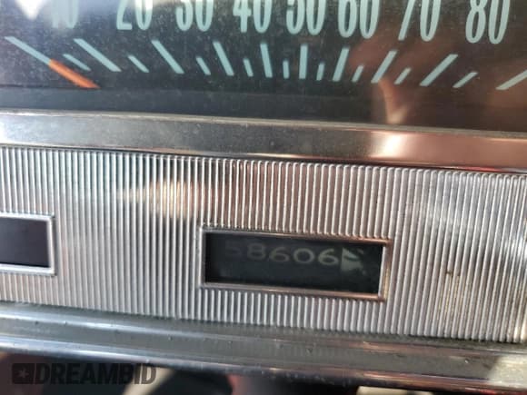 ✅ 1964 Chevrolet Corvair • VIN: 40969W266227 • Лот: 74518234. Опубликован ранее на Copart с пробегом 58 606 миль. Бесплатный доступ к архиву аукционных продаж из США и подробный отчёт об истории автомобиля на DreamBid. Изображение 9.