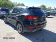 ✅ 2017 Hyundai Santa Fe 2.4L • VIN: 5XYZU3LB8HG447515 • Лот: 43413677. Опубликован ранее на IAAI с пробегом 126 060 миль. Бесплатный доступ к архиву аукционных продаж из США и подробный отчёт об истории автомобиля на DreamBid. Изображение 3.