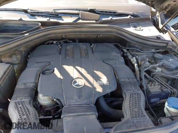 ✅ 2015 Mercedes-Benz GL 450 • VIN: 4JGDF6EE4FA475494 • Lot: 43376406. Listed on IAAI with 205,298 mi. Free auction sales archive from the USA and detailed vehicle history report at DreamBid. Image 10.