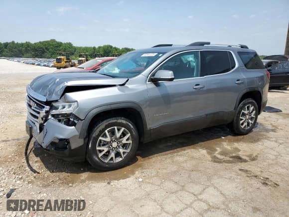 ✅ 2022 GMC Acadia SLE • VIN: 1GKKNRL43NZ141648 • Lot: 60361225. Wystawiony na Copart z przebiegiem 29 051 mil. Bezpłatny archiwum sprzedaży aukcyjnych z USA i szczegółowy raport historii pojazdu na DreamBid. Zdjęcie 1.
