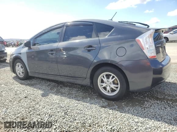 ✅ 2010 Toyota Prius III • VIN: JTDKN3DU2A5211875 • Lot: 86551495. Listed on Copart with 177,975 mi. Free auction sales archive from the USA and detailed vehicle history report at DreamBid. Image 2.