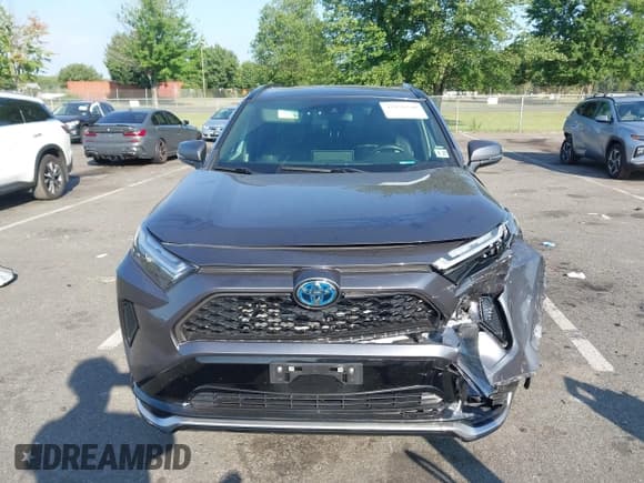 ✅ 2022 Toyota RAV4 SE • VIN: JTMAB3FV1ND091198 • Лот: 42958340. Опубликован ранее на IAAI с пробегом 38 071 миль. Бесплатный доступ к архиву аукционных продаж из США и подробный отчёт об истории автомобиля на DreamBid. Изображение 12.