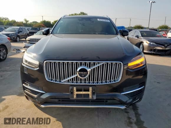 ✅ 2016 Volvo XC90 • VIN: YV4A22PN1G1003566 • Лот: 67441815. Опубликован ранее на Copart с пробегом 143 682 миль. Бесплатный доступ к архиву аукционных продаж из США и подробный отчёт об истории автомобиля на DreamBid. Изображение 5.