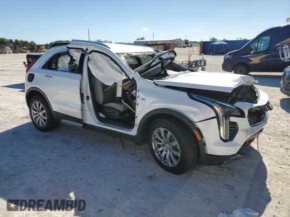 ✅ 2020 Cadillac XT4 FWD Premium Luxury • VIN: 1GYFZCR48LF128683 • Lot: 82842694. Listed on Copart with Not provided. Free auction sales archive from the USA and detailed vehicle history report at DreamBid. Image 4.