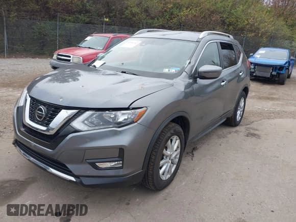 ✅ 2019 Nissan Rogue SV • VIN: JN8AT2MV4KW377254 • Лот: 43734763. Опубликован ранее на IAAI с пробегом 47 290 миль. Бесплатный доступ к архиву аукционных продаж из США и подробный отчёт об истории автомобиля на DreamBid. Изображение 2.