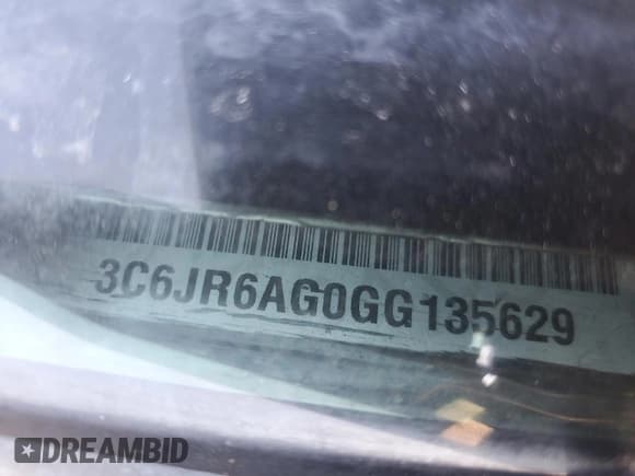 ✅ 2016 Ram 1500 Express • VIN: 3C6JR6AG0GG135629 • Lot: 90694215. Wystawiony na Copart z przebiegiem 227 675 mil. Bezpłatny archiwum sprzedaży aukcyjnych z USA i szczegółowy raport historii pojazdu na DreamBid. Zdjęcie 12.