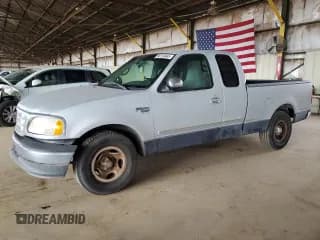 ✅ 1999 Ford F-150 • VIN: 2FTRX17WXXCB19860 • Lot: 86129465. Wystawiony na Copart z przebiegiem 214 468 mil. Bezpłatny archiwum sprzedaży aukcyjnych z USA i szczegółowy raport historii pojazdu na DreamBid. Zdjęcie 1.